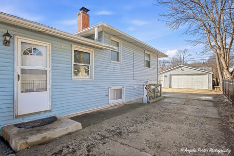 Tiny photo for 2304 Dickey Avenue, North Chicago, IL 60064 (MLS # 12572418)