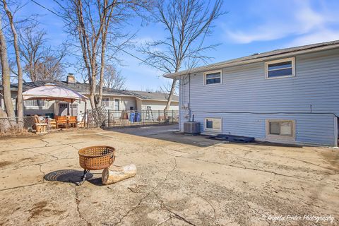 Tiny photo for 2304 Dickey Avenue, North Chicago, IL 60064 (MLS # 12572418)