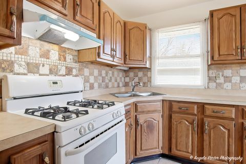 Tiny photo for 2304 Dickey Avenue, North Chicago, IL 60064 (MLS # 12572418)