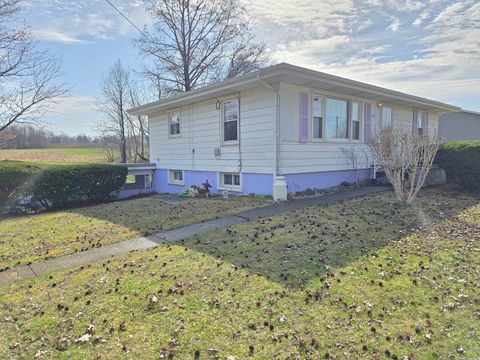 Tiny photo for 909 S Jackson Street, Mcleansboro, IL 62859 (MLS # 12586456)