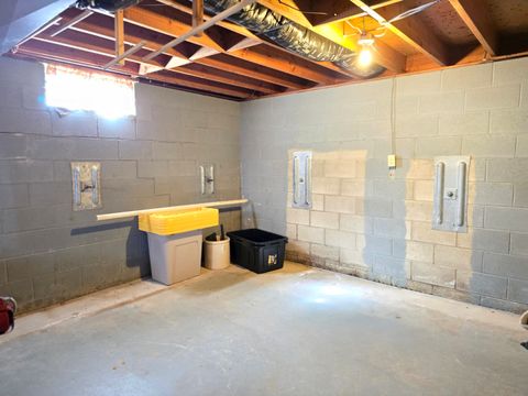 Tiny photo for 909 S Jackson Street, Mcleansboro, IL 62859 (MLS # 12586456)