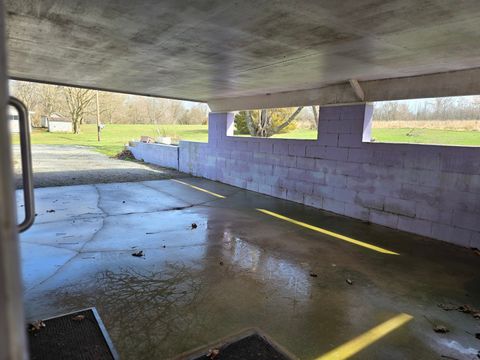 Tiny photo for 909 S Jackson Street, Mcleansboro, IL 62859 (MLS # 12586456)