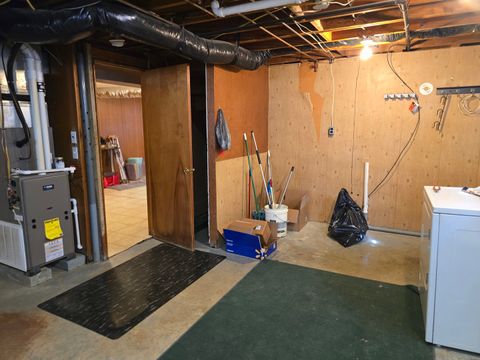 Tiny photo for 909 S Jackson Street, Mcleansboro, IL 62859 (MLS # 12586456)