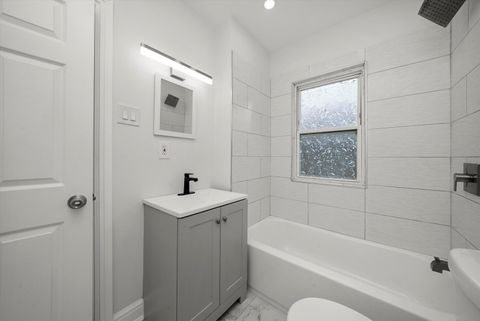 Tiny photo for 2011 Grey Avenue, Evanston, IL 60201 (MLS # 12531821)