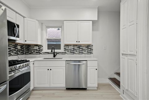 Tiny photo for 2011 Grey Avenue, Evanston, IL 60201 (MLS # 12531821)