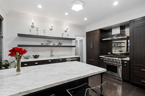 Tiny photo for 3534 N Lake Shore Drive #2C, Chicago, IL 60657 (MLS # 12467697)