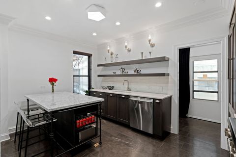 Tiny photo for 3534 N Lake Shore Drive #2C, Chicago, IL 60657 (MLS # 12467697)