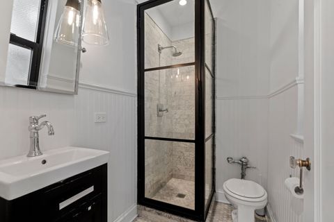 Tiny photo for 3534 N Lake Shore Drive #2C, Chicago, IL 60657 (MLS # 12467697)