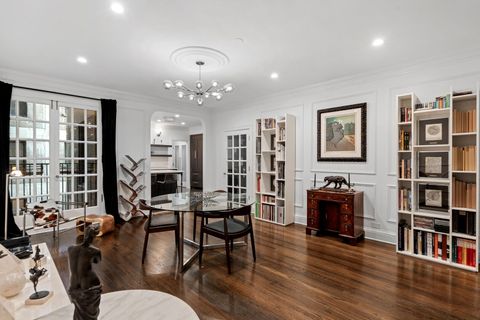 Tiny photo for 3534 N Lake Shore Drive #2C, Chicago, IL 60657 (MLS # 12467697)