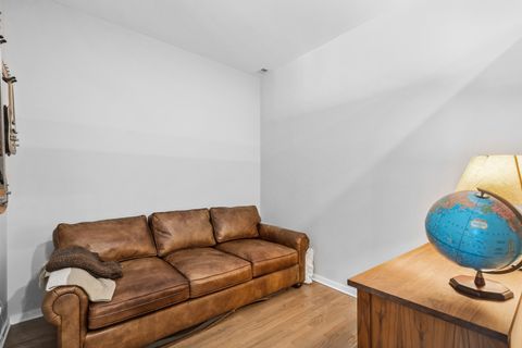 Tiny photo for 500 W SUPERIOR Street #813, Chicago, IL 60654 (MLS # 12624380)