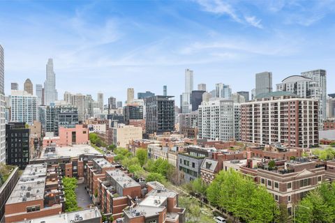 Tiny photo for 500 W SUPERIOR Street #813, Chicago, IL 60654 (MLS # 12624380)