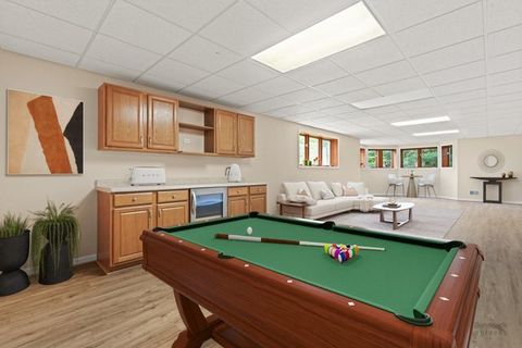 Tiny photo for 5420 Belmont Court, Libertyville, IL 60048 (MLS # 12457190)