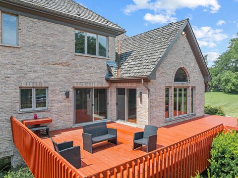Tiny photo for 5420 Belmont Court, Libertyville, IL 60048 (MLS # 12457190)