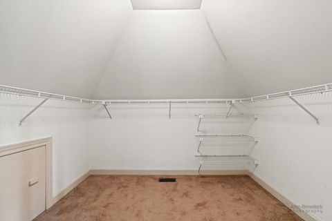 Tiny photo for 5420 Belmont Court, Libertyville, IL 60048 (MLS # 12457190)