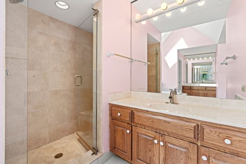 Tiny photo for 5420 Belmont Court, Libertyville, IL 60048 (MLS # 12457190)
