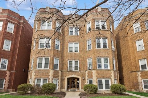 Tiny photo for 7348 Lake Street #2E, River Forest, IL 60305 (MLS # 12587595)