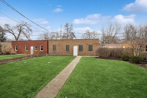 Tiny photo for 7348 Lake Street #2E, River Forest, IL 60305 (MLS # 12587595)