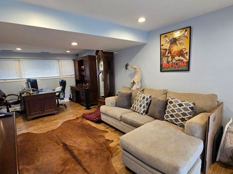 Tiny photo for 7447 160th Place, Tinley Park, IL 60477 (MLS # 12672363)