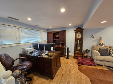 Tiny photo for 7447 160th Place, Tinley Park, IL 60477 (MLS # 12672363)