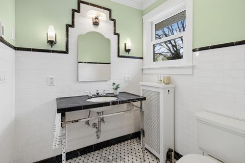 Tiny photo for 2019 W Greenleaf Avenue, Chicago, IL 60645 (MLS # 12471949)