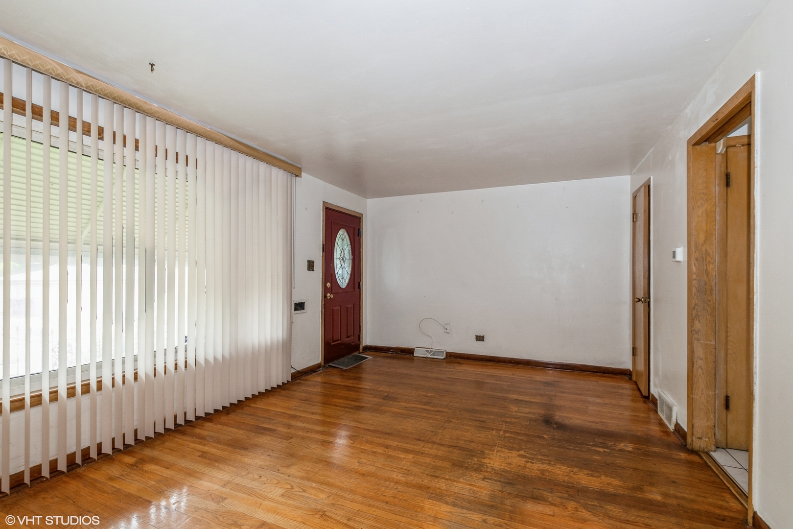 5515 S Oakley Avenue