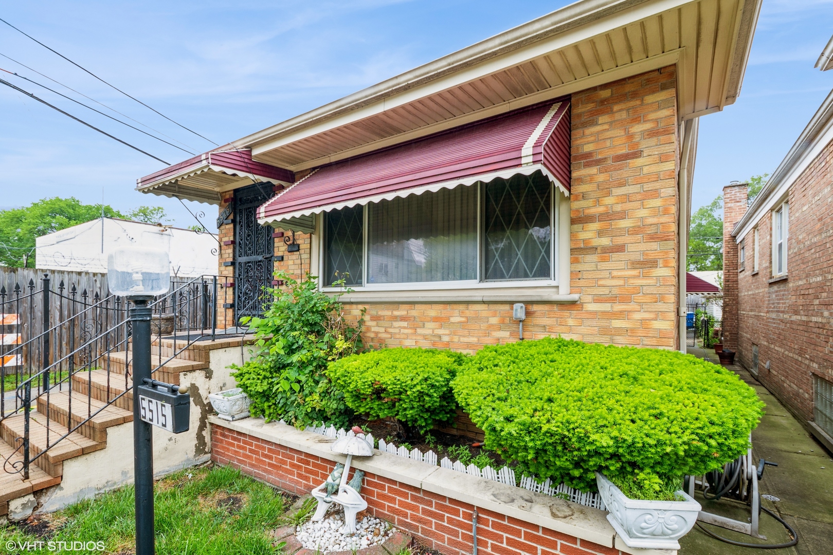 5515 S Oakley Avenue