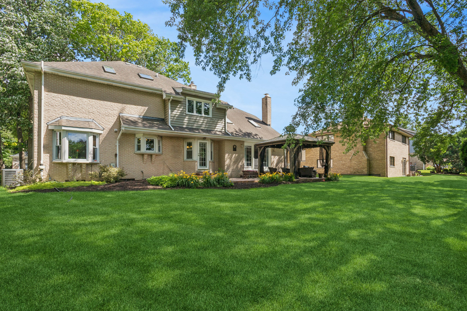 2424 Pepper Tree Court