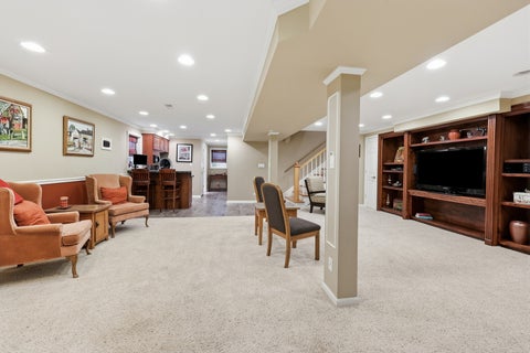 Tiny photo for 9 Dartford Lane, Schaumburg, IL 60194 (MLS # 12762682)
