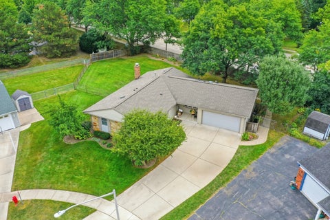 Tiny photo for 9 Dartford Lane, Schaumburg, IL 60194 (MLS # 12762682)