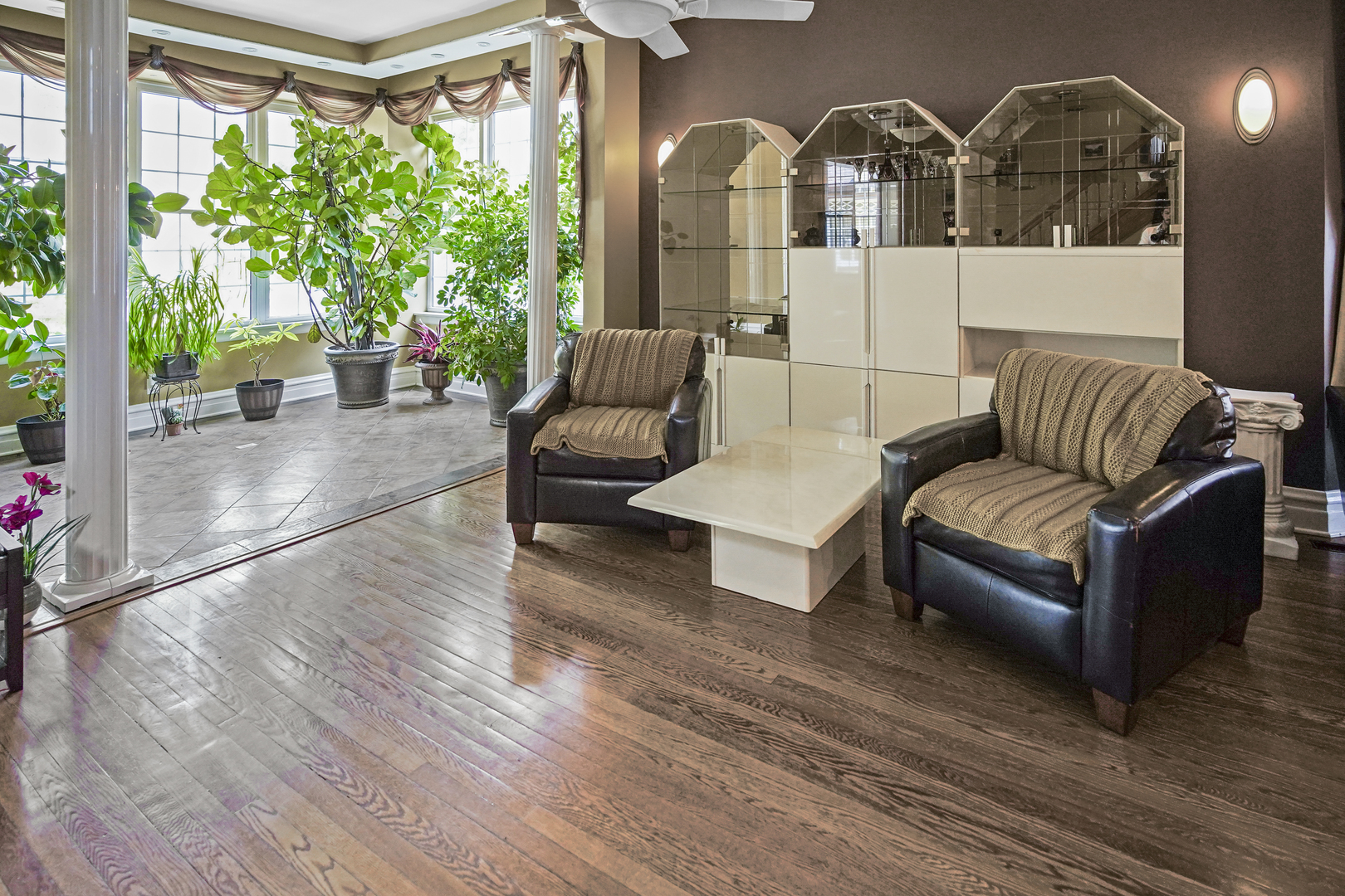 5404 N Christiana Avenue