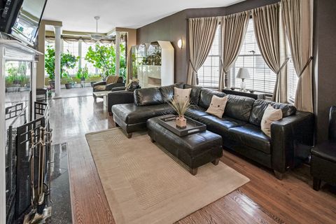 Tiny photo for 5404 N Christiana Avenue, Chicago, IL 60625 (MLS # 12583610)