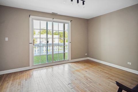 Tiny photo for 5404 N Christiana Avenue, Chicago, IL 60625 (MLS # 12583610)