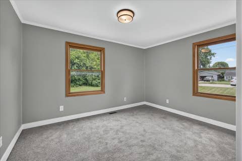 Tiny photo for 802 Darwin Drive, Machesney Park, IL 61115 (MLS # 12702182)