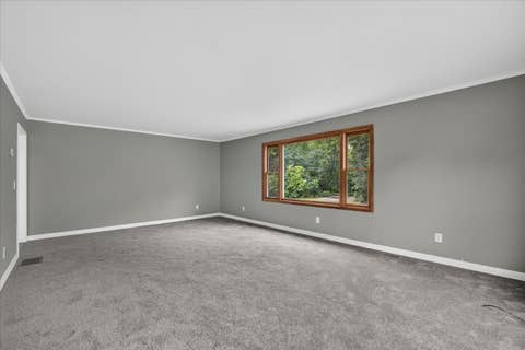 Tiny photo for 802 Darwin Drive, Machesney Park, IL 61115 (MLS # 12702182)