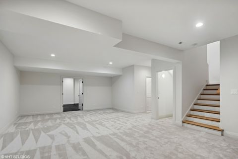 Tiny photo for 286 N Indiana Avenue, Elmhurst, IL 60126 (MLS # 12579443)