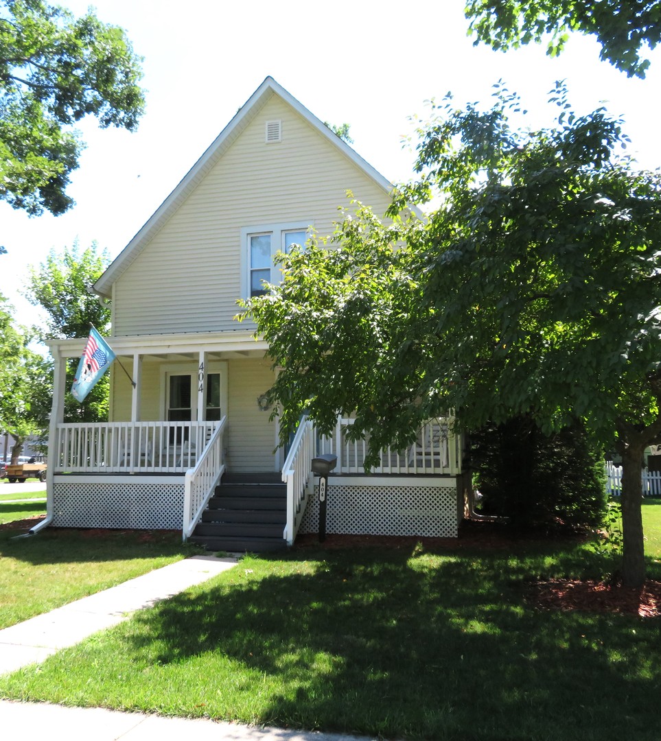 404 S 7th Street