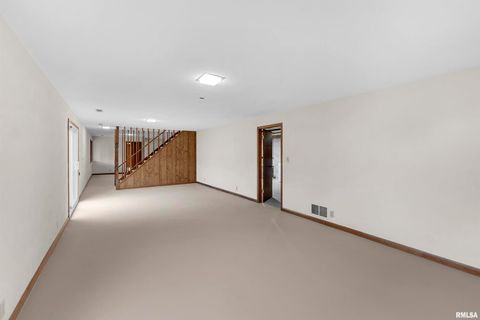 Tiny photo for 209 LAKE VIEW Court, Colona, IL 61241 (MLS # QC4269565)