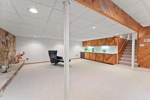 Tiny photo for 18655 Oakwood Avenue, Lansing, IL 60438 (MLS # 12572452)