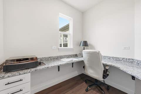 Tiny photo for 6303 Julie Court, Lisle, IL 60532 (MLS # 12673388)