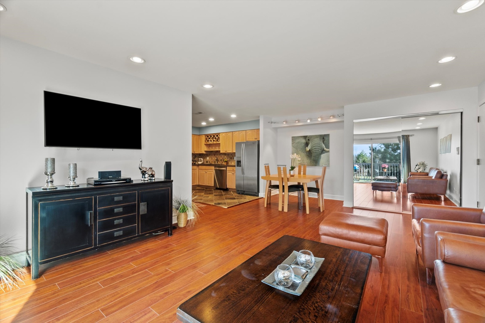 668 Pinecrest Drive 203