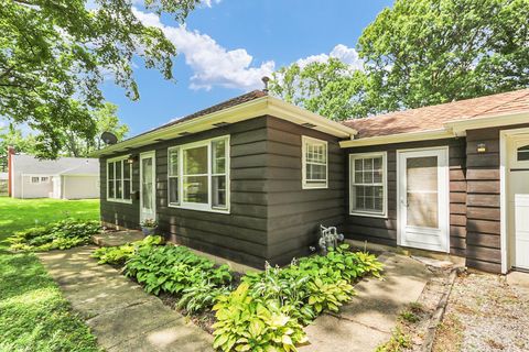 Tiny photo for 605 S Draper Avenue, Champaign, IL 61821 (MLS # 12690617)