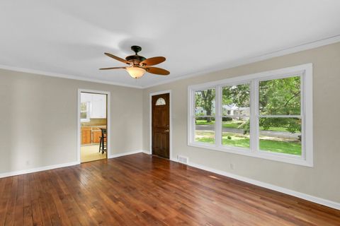 Tiny photo for 605 S Draper Avenue, Champaign, IL 61821 (MLS # 12690617)