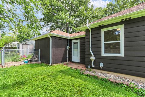 Tiny photo for 605 S Draper Avenue, Champaign, IL 61821 (MLS # 12690617)