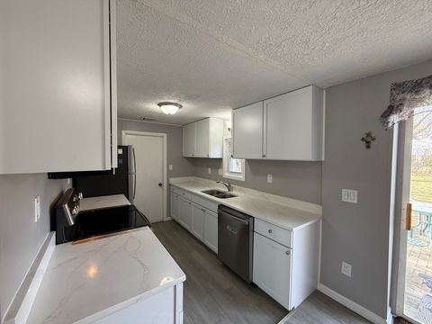 Tiny photo for 714 Landon Avenue, Winthrop Harbor, IL 60096 (MLS # 12591774)