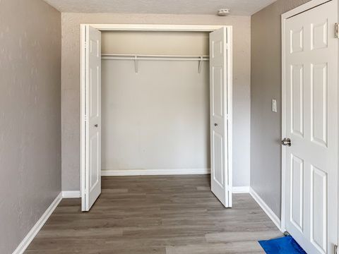 Tiny photo for 714 Landon Avenue, Winthrop Harbor, IL 60096 (MLS # 12591774)