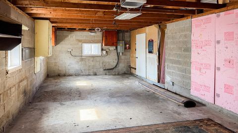 Tiny photo for 714 Landon Avenue, Winthrop Harbor, IL 60096 (MLS # 12591774)