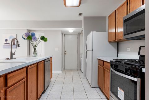 Tiny photo for 1093 SYMPHONY Drive #1093, Aurora, IL 60504 (MLS # 12502063)