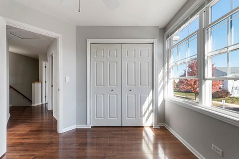 Tiny photo for 1093 SYMPHONY Drive #1093, Aurora, IL 60504 (MLS # 12502063)