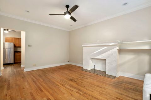 Tiny photo for 820 W Lakeside Place #2N, Chicago, IL 60640 (MLS # 12500757)