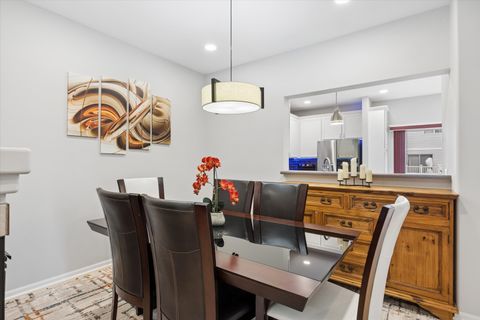 Tiny photo for 66 Cherbourg Court, Wheeling, IL 60090 (MLS # 12653553)